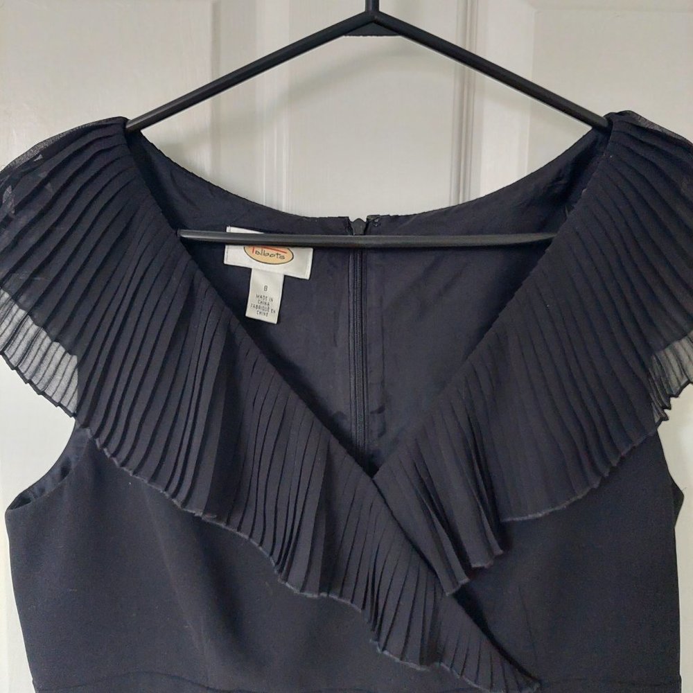 Talbots Size 8 Black Sleeveless Ruffled Neckline Knee Length Dress - Picture 2 of 7
